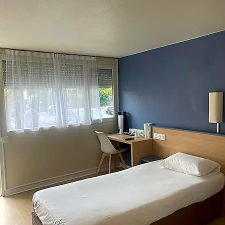 Kyriad Direct Montpellier Saint Jean De Vedas - La Peyriere Pignan
